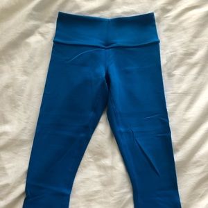 Lululemon W.U Crop in Blue